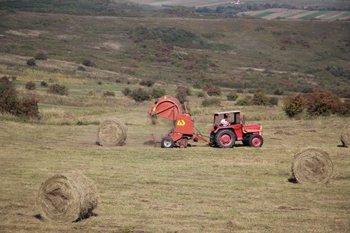 Tractor
